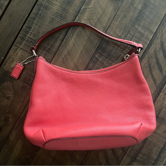 Coach Pebbled Leather Rosy Peach Small Hobo Purse Handbag - Picture 3 of 11